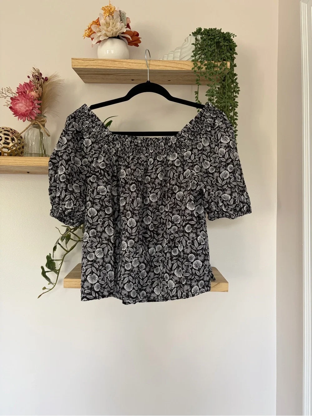 LOFT Floral Off-Shoulder Smocked Top with Puff Sleeves - Black/White